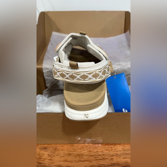 WateLves Women’s Orthopedic Walking Sandals Arch Support Comfort Brown 10 RunBig - Picture 8 of 10